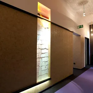 hotel-cristall-frankfurt-city.hotelsheidelberg.net/
