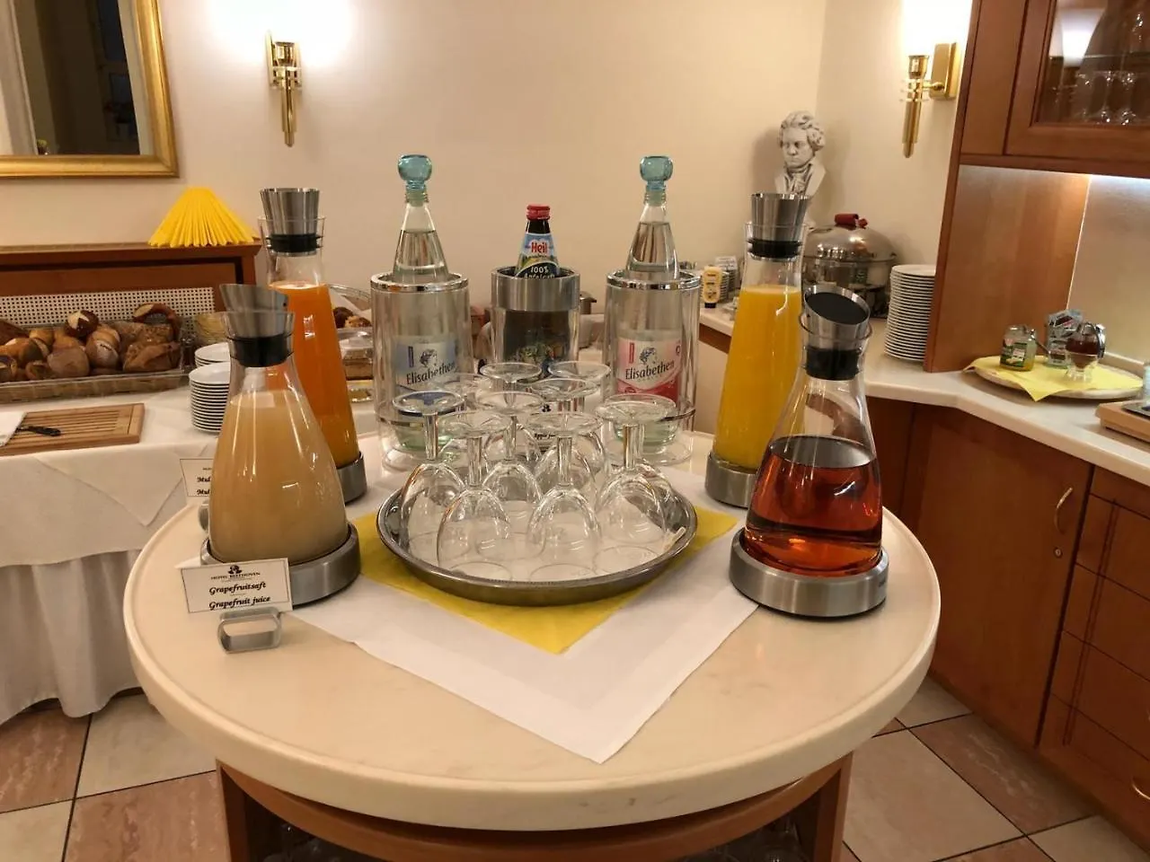 ホテル ベートーベン フランクフルト